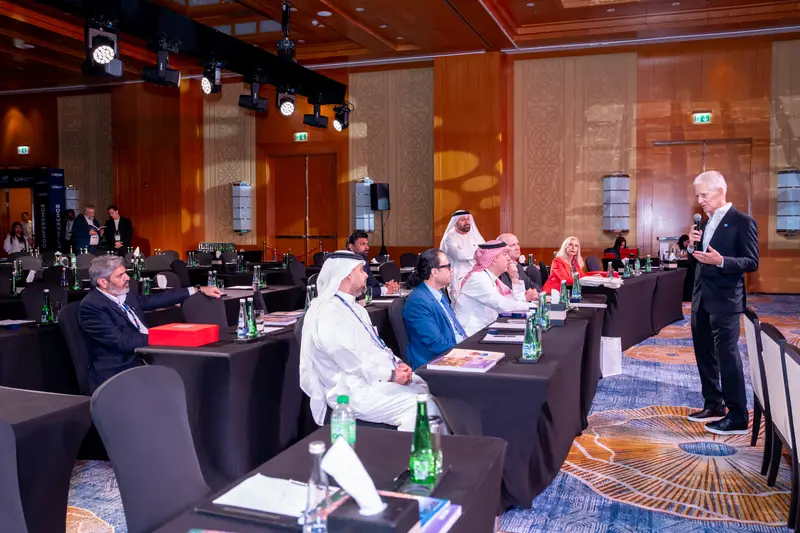 Delegates networking between sessions at Retail Congress MENA 2026